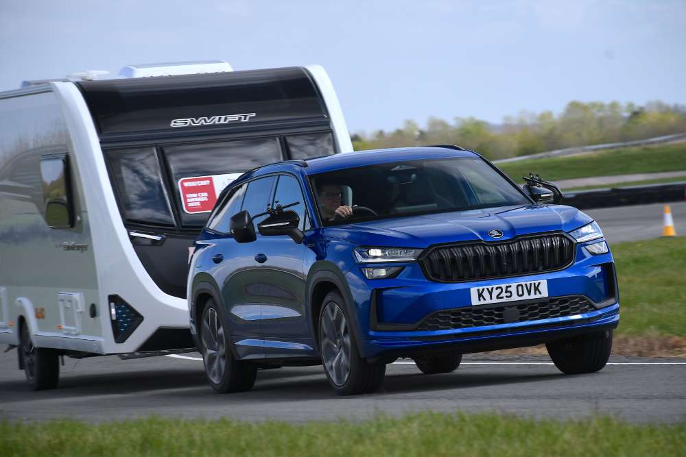 Top of the tow: Kodiaq and Elroq secure 2026 What Car? Tow Car of the Year titles