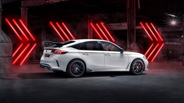 Dynamic stance