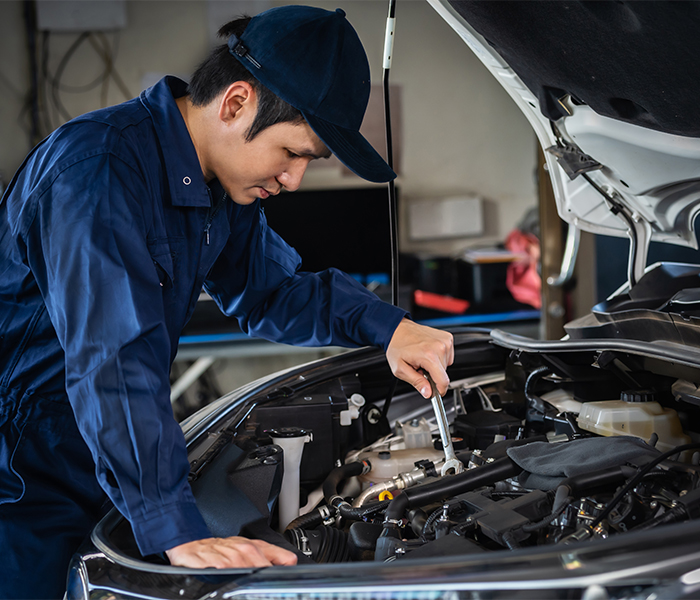 Henrys Škoda | Technician Apprenticeship Glasgow | Service Technician